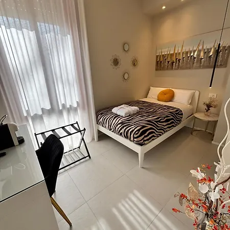 Salotto Santa Franca 3* Piacenza