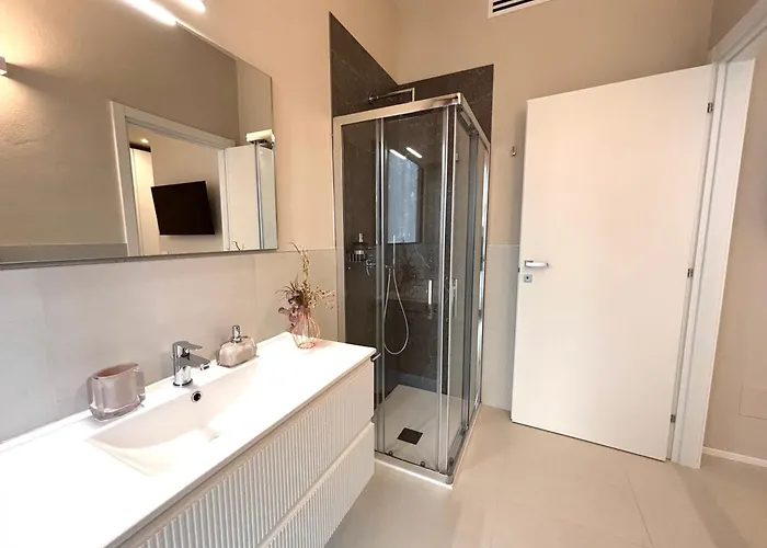 Salotto Santa Franca בית הארחה