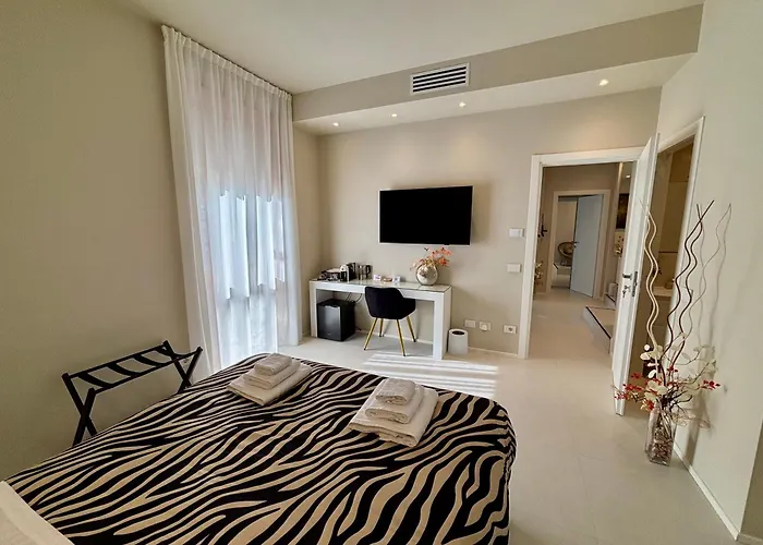 Salotto Santa Franca בית הארחה