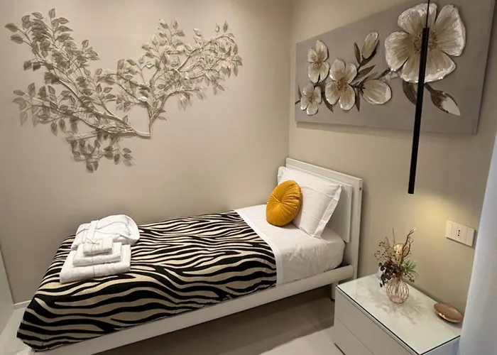 Salotto Santa Franca 3* Piacenza