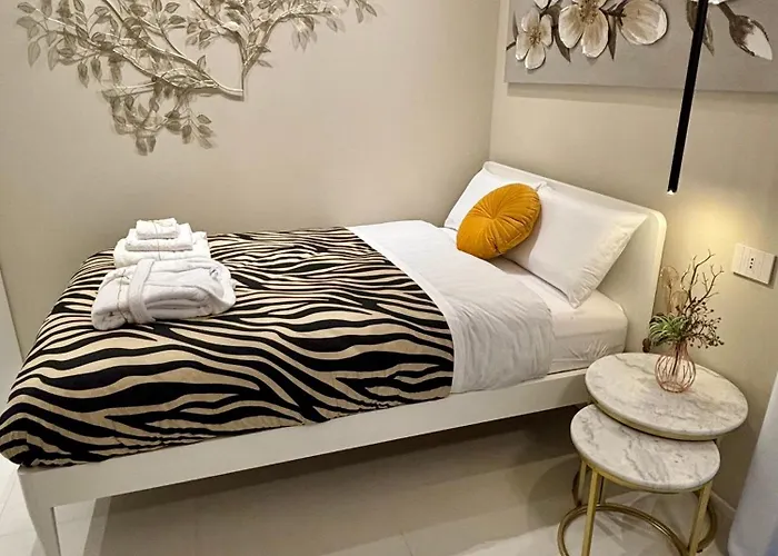 Salotto Santa Franca בית הארחה